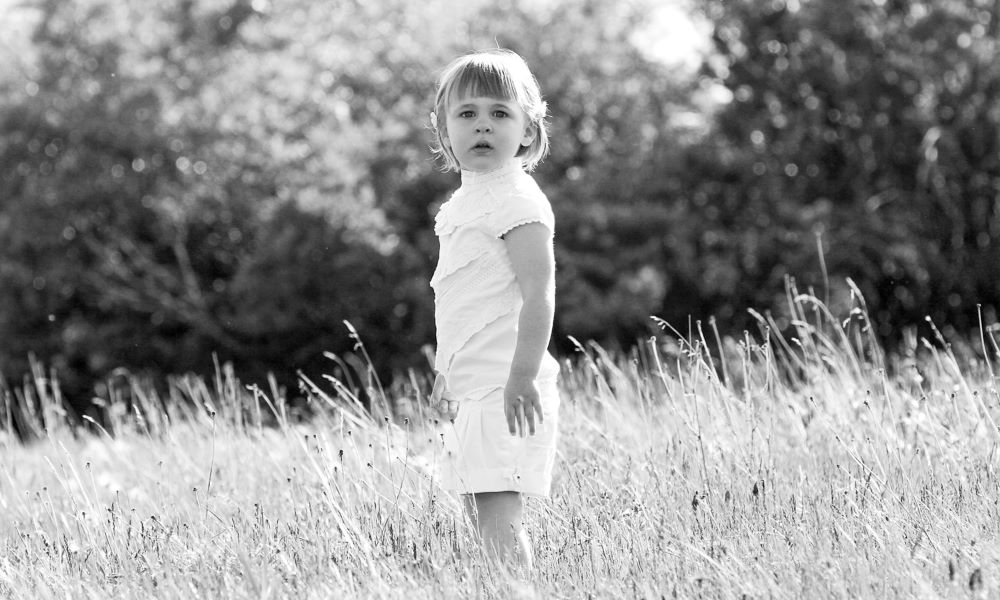 a little girl portrait outside in newfoundland